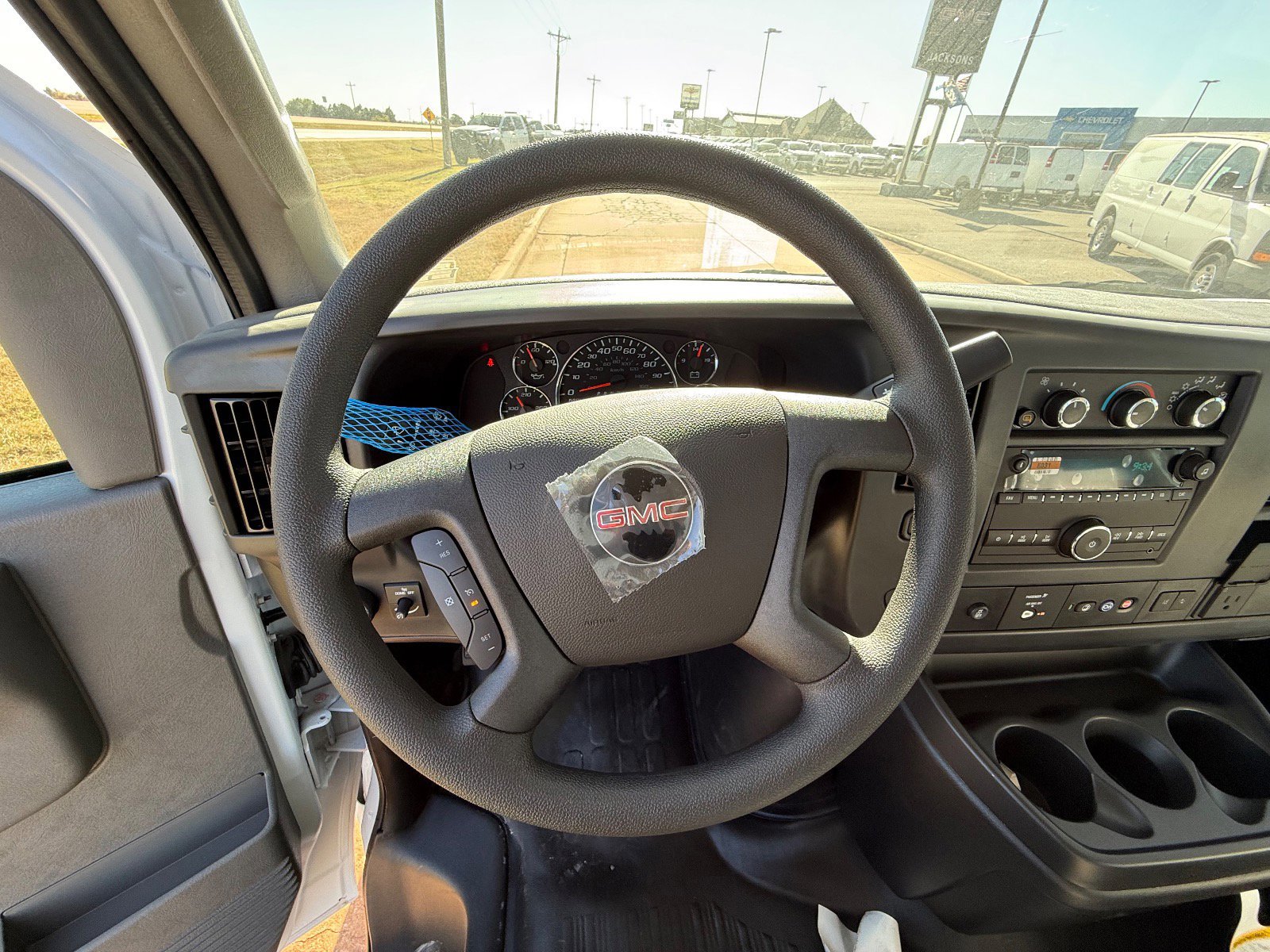 New 2025 GMC Savana 2500 Extended w/ Driver Convenience Package image 17