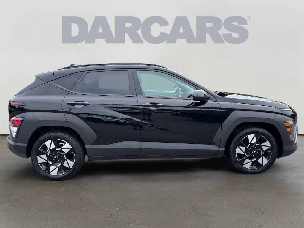 Used 2024 Hyundai Kona SEL FWD image 8