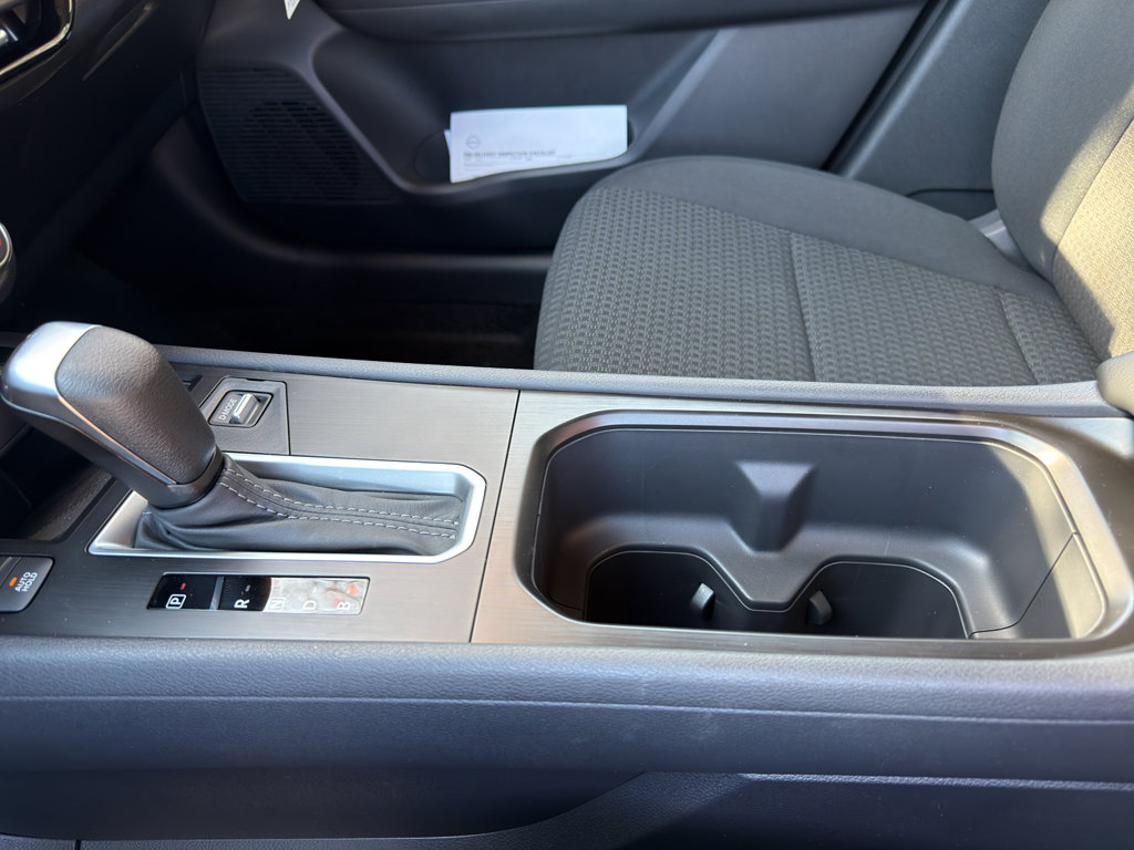 New 2026 Nissan Kicks S image 28