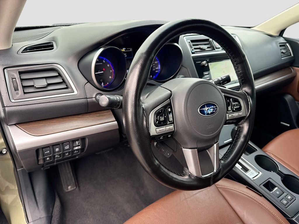 Used 2017 Subaru Outback 2.5i Touring w/ Popular Package #5A image 9