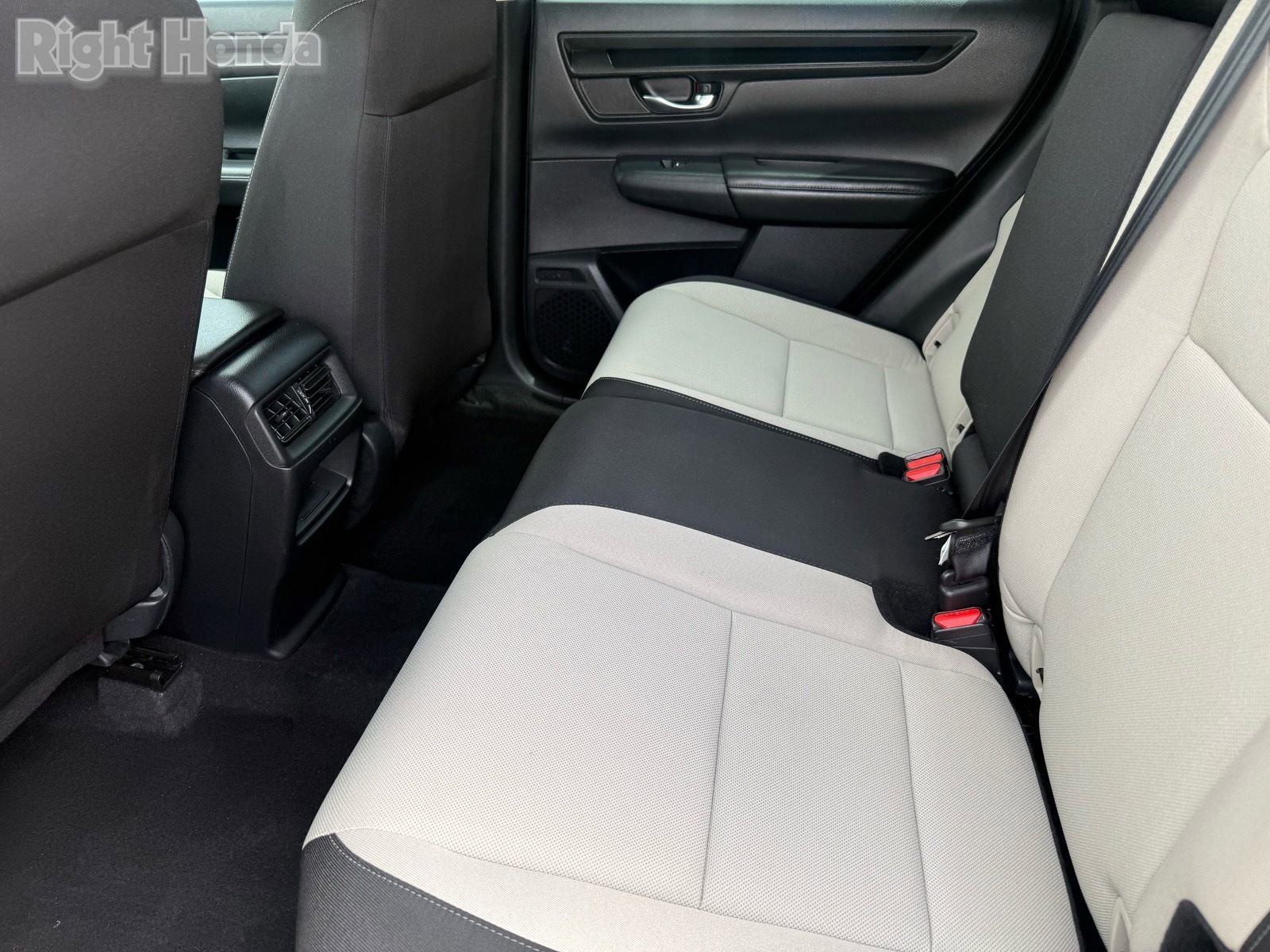 Certified 2024 Honda CR-V LX image 28