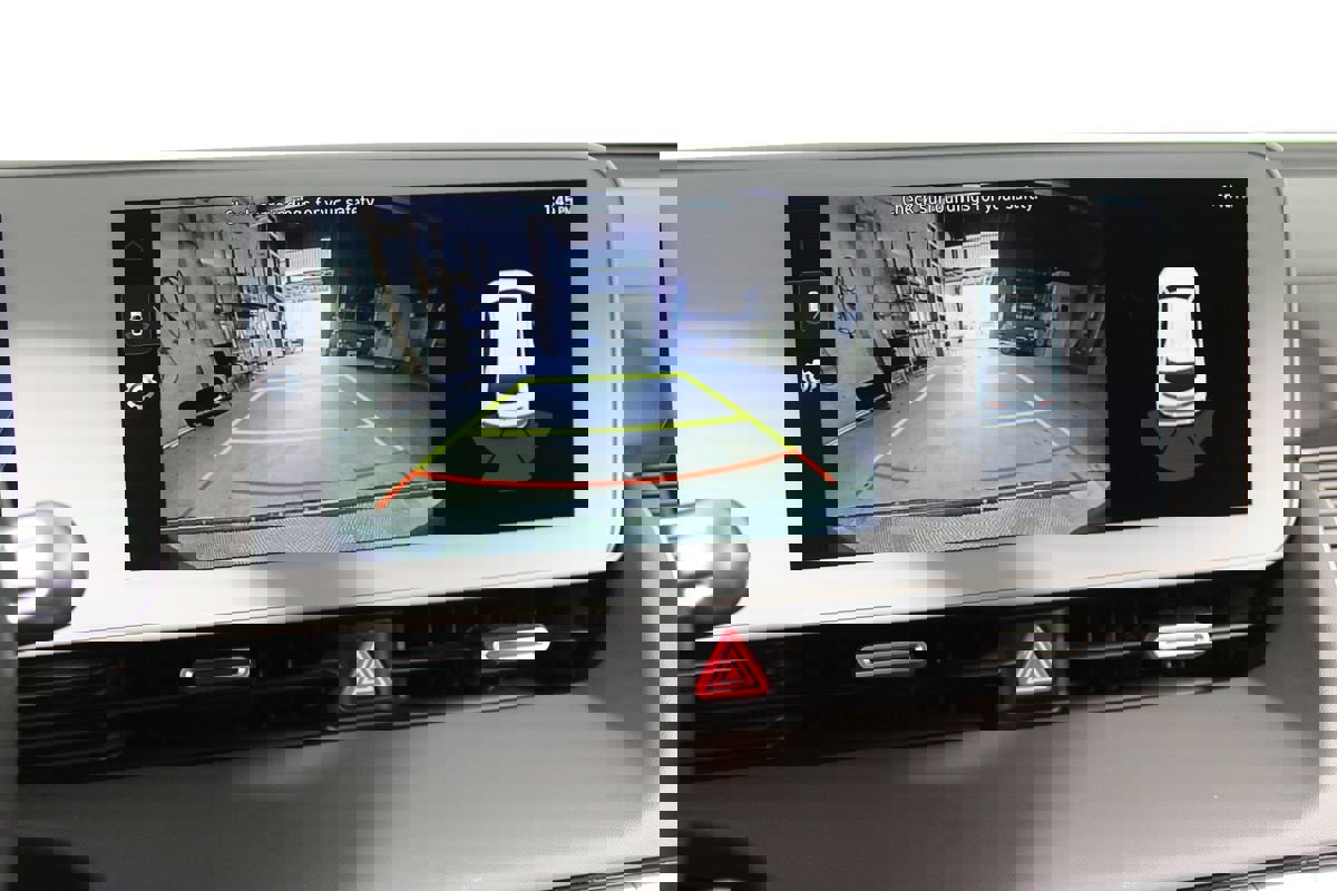 Used 2024 Hyundai Ioniq 5 SE image 16