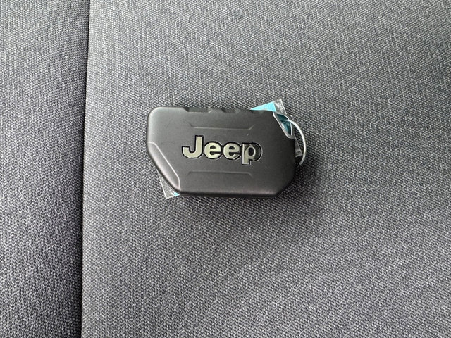 New 2025 Jeep Wrangler Unlimited Sport image 31