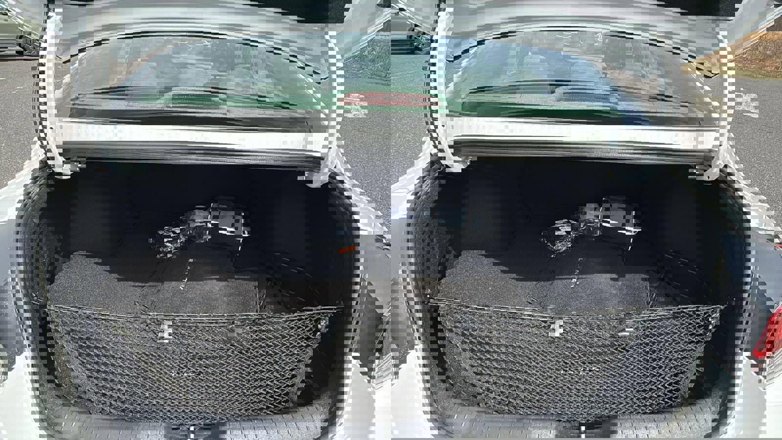 Used 2026 Hyundai Elantra SE FWD image 21