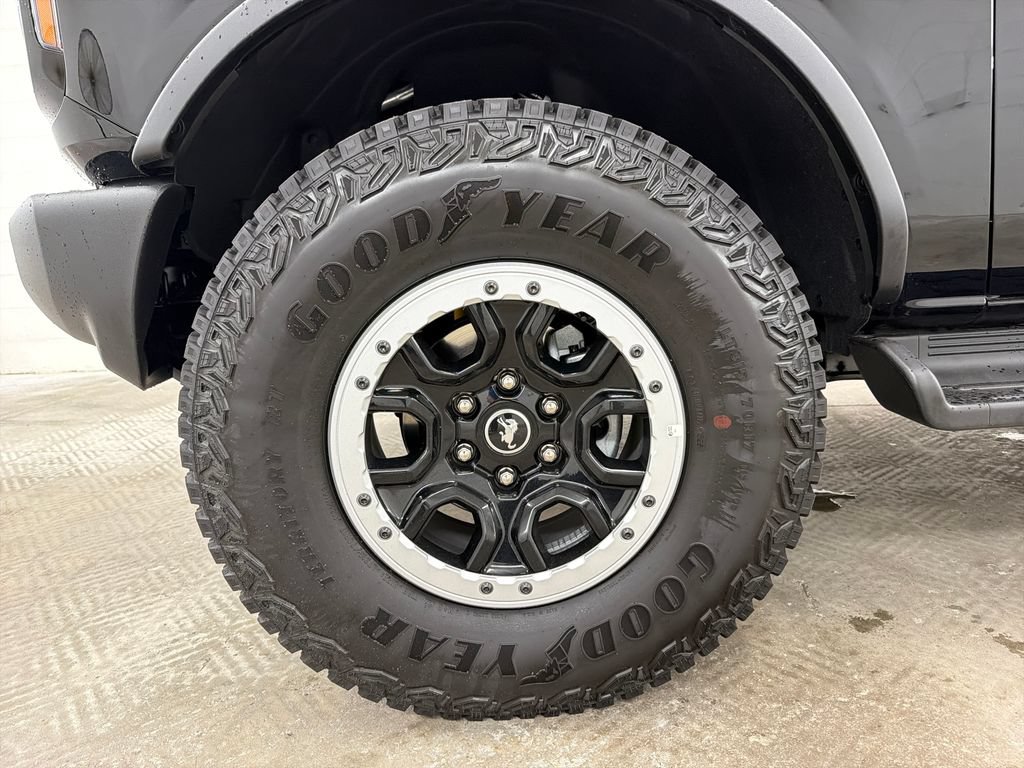 New 2026 Ford Bronco Outer Banks w/ Sasquatch Package AWD/4WD image 11
