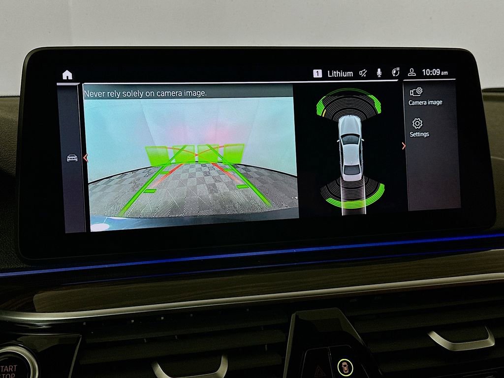 Used 2023 BMW 530i xDrive w/ Executive Package image 18