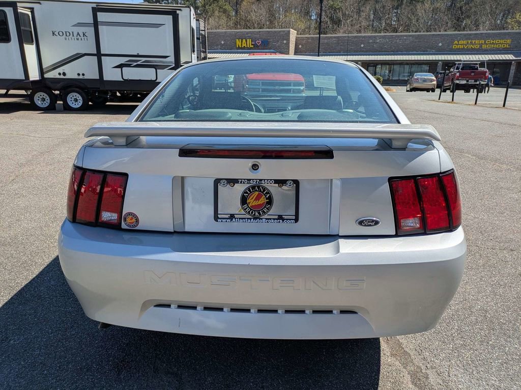Used 2003 Ford Mustang Coupe image 5