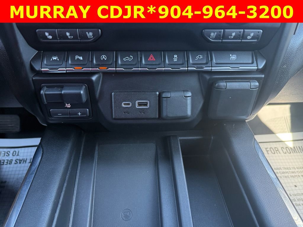 Used 2020 Chevrolet Silverado 1500 High Country w/ Technology Package image 27