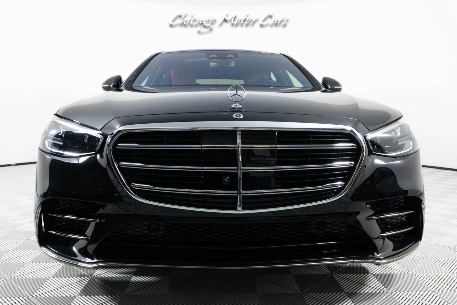 Used 2024 Mercedes-Benz S 580 4MATIC Sedan image 6