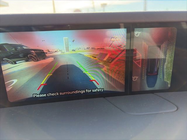 Used 2025 Lincoln Nautilus Premier w/ Equipment Group 102A image 39