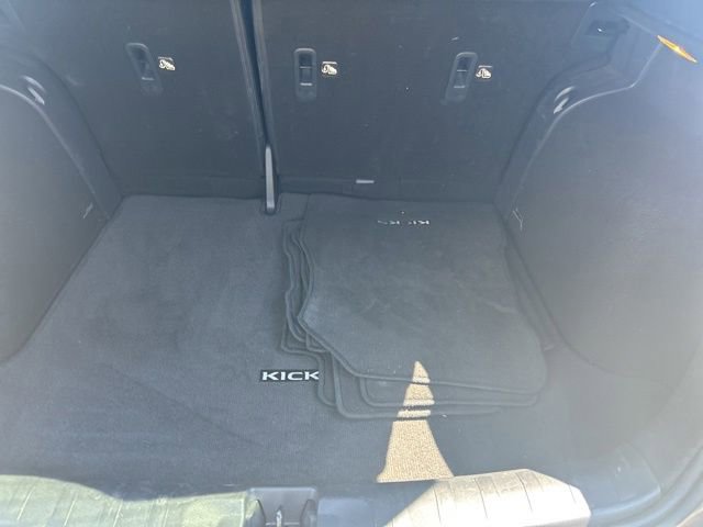 Used 2020 Nissan Kicks SV FWD image 14