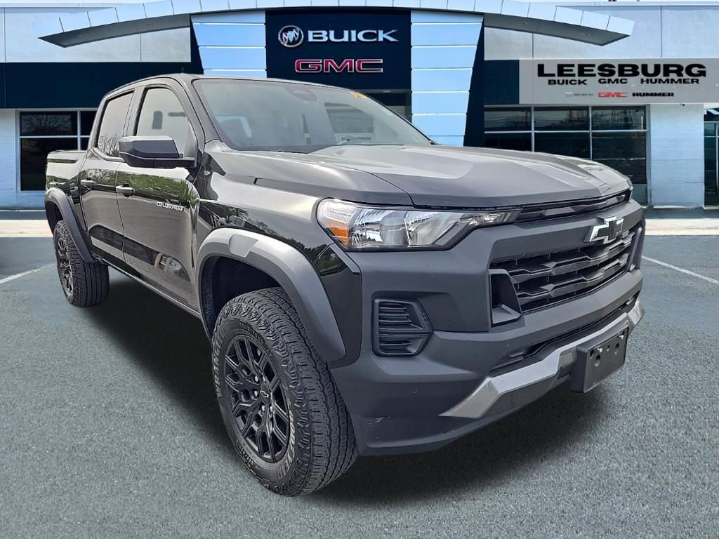 Used 2024 Chevrolet Colorado Trail Boss w/ Advanced Trailering Package