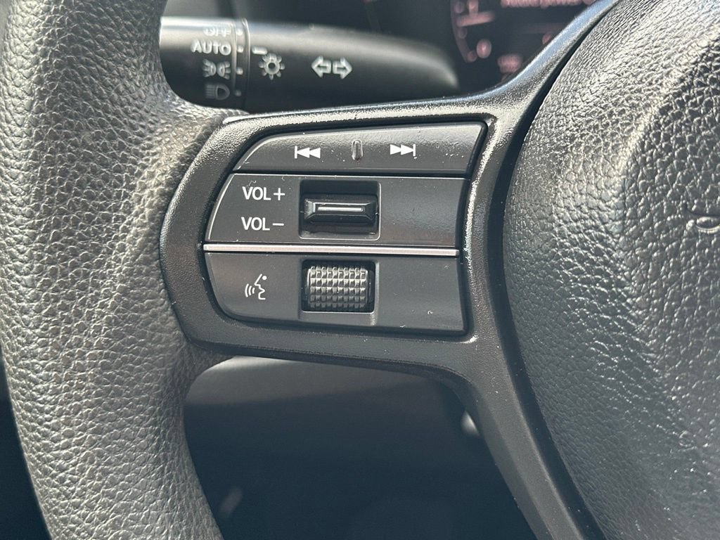 Used 2025 Honda Accord SE image 19