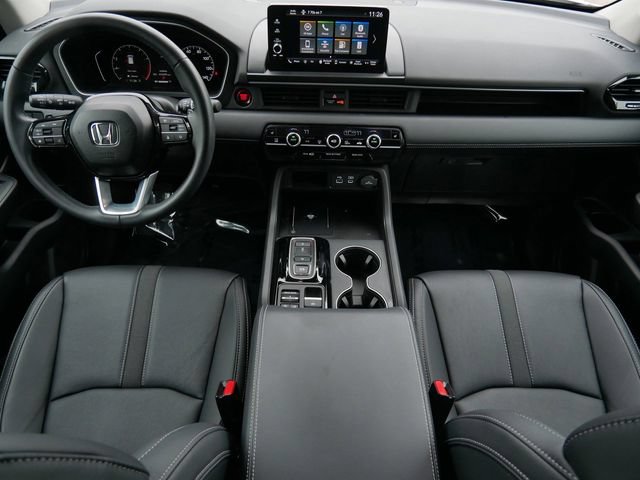 Used 2025 Honda Pilot EX-L image 13