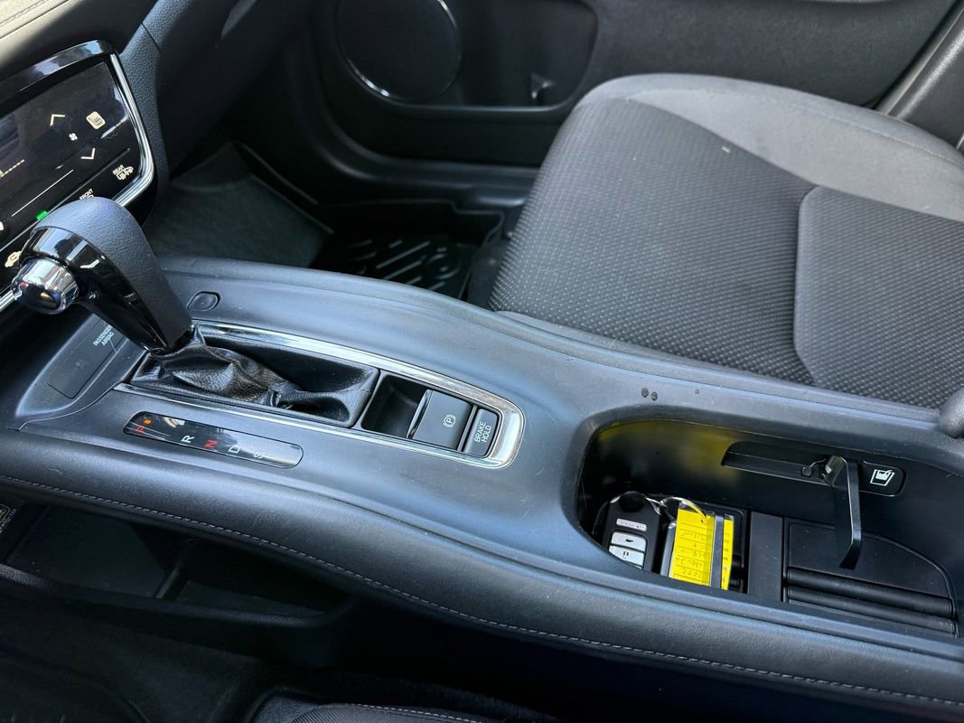 Used 2022 Honda HR-V EX image 34