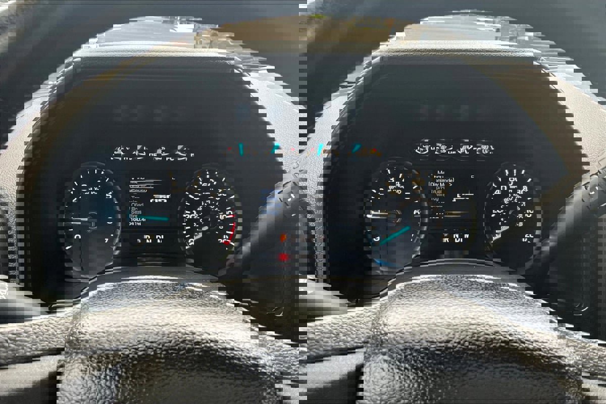 Used 2018 Ford F150 XLT w/ Equipment Group 302A Luxury image 14