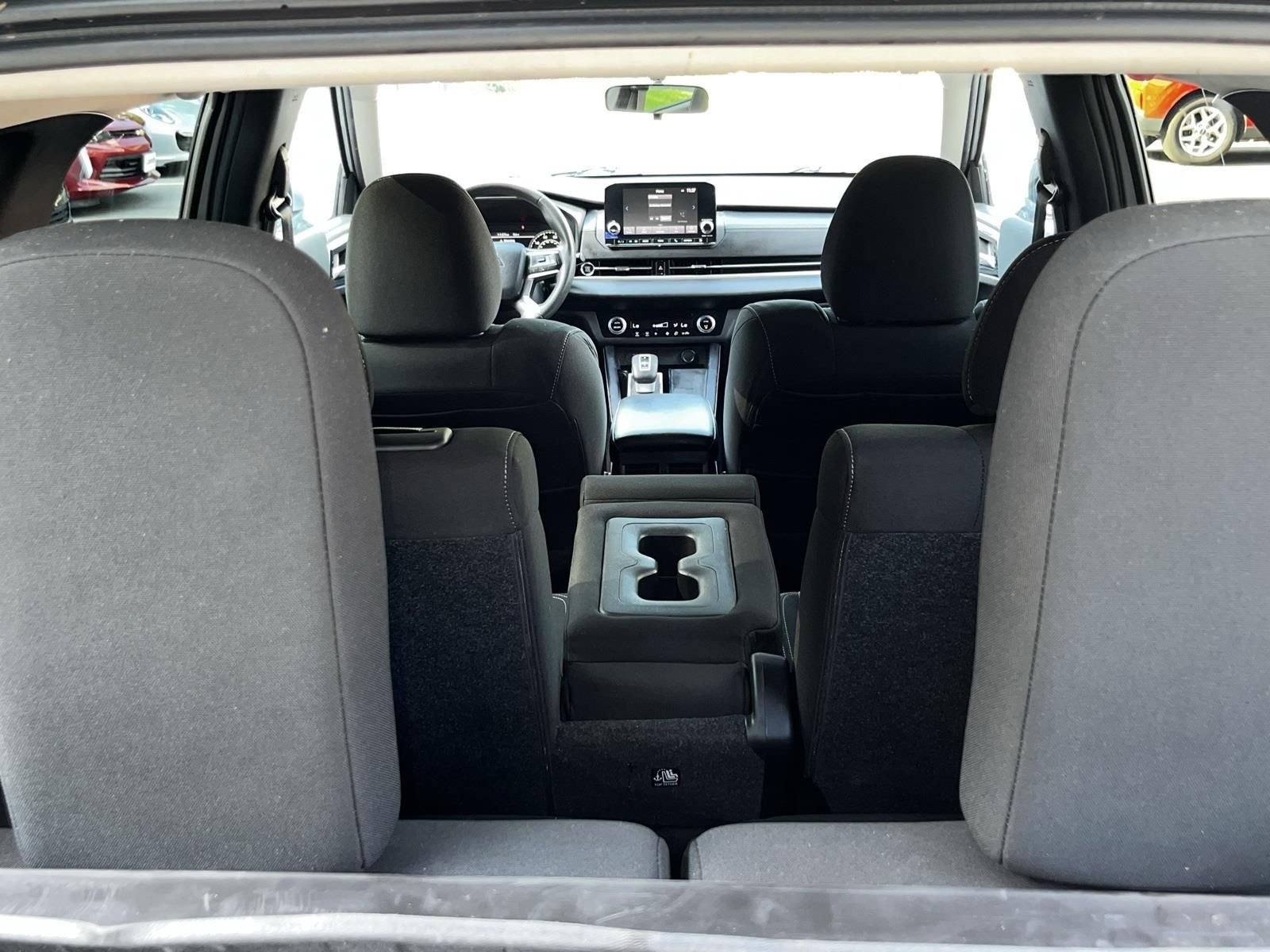 Used 2022 Mitsubishi Outlander ES FWD image 15