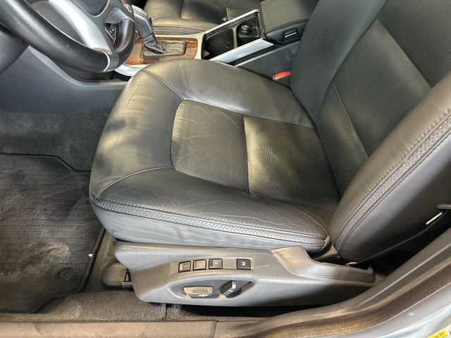 Used 2013 Volvo XC70 T6 Premier Plus image 16