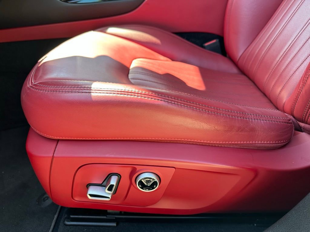 Used 2022 Maserati Levante GT image 31