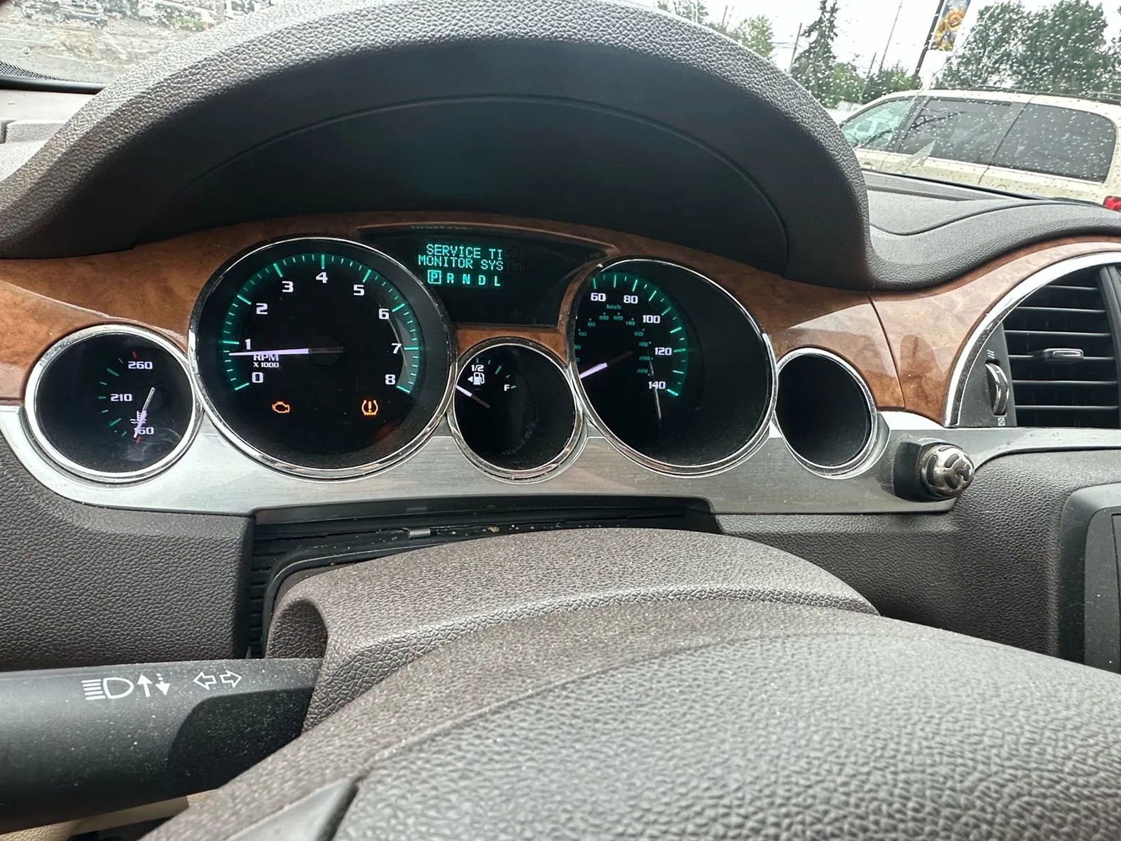 Used 2009 Buick Enclave CXL w/ Entertainment Package #2 image 32