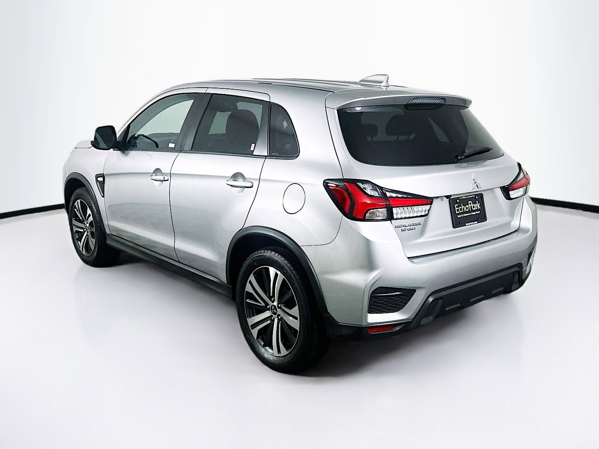 Used 2025 Mitsubishi Outlander Sport ES AWD/4WD image 5