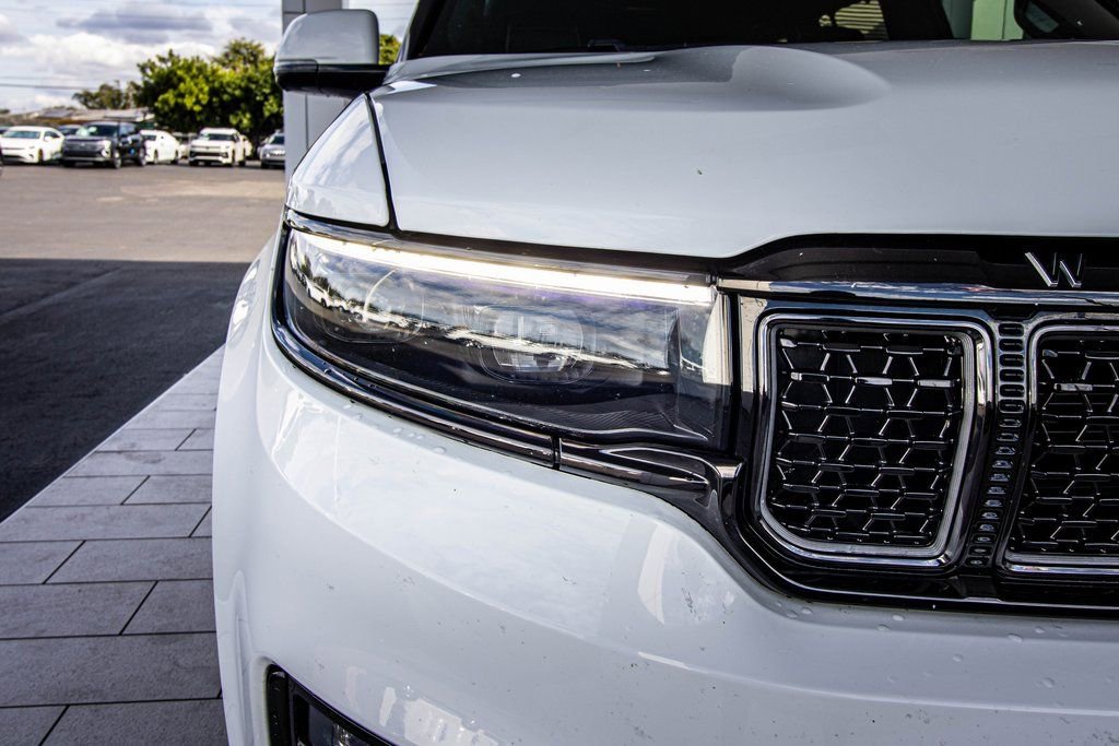 Used 2022 Jeep Grand Wagoneer Series II image 6