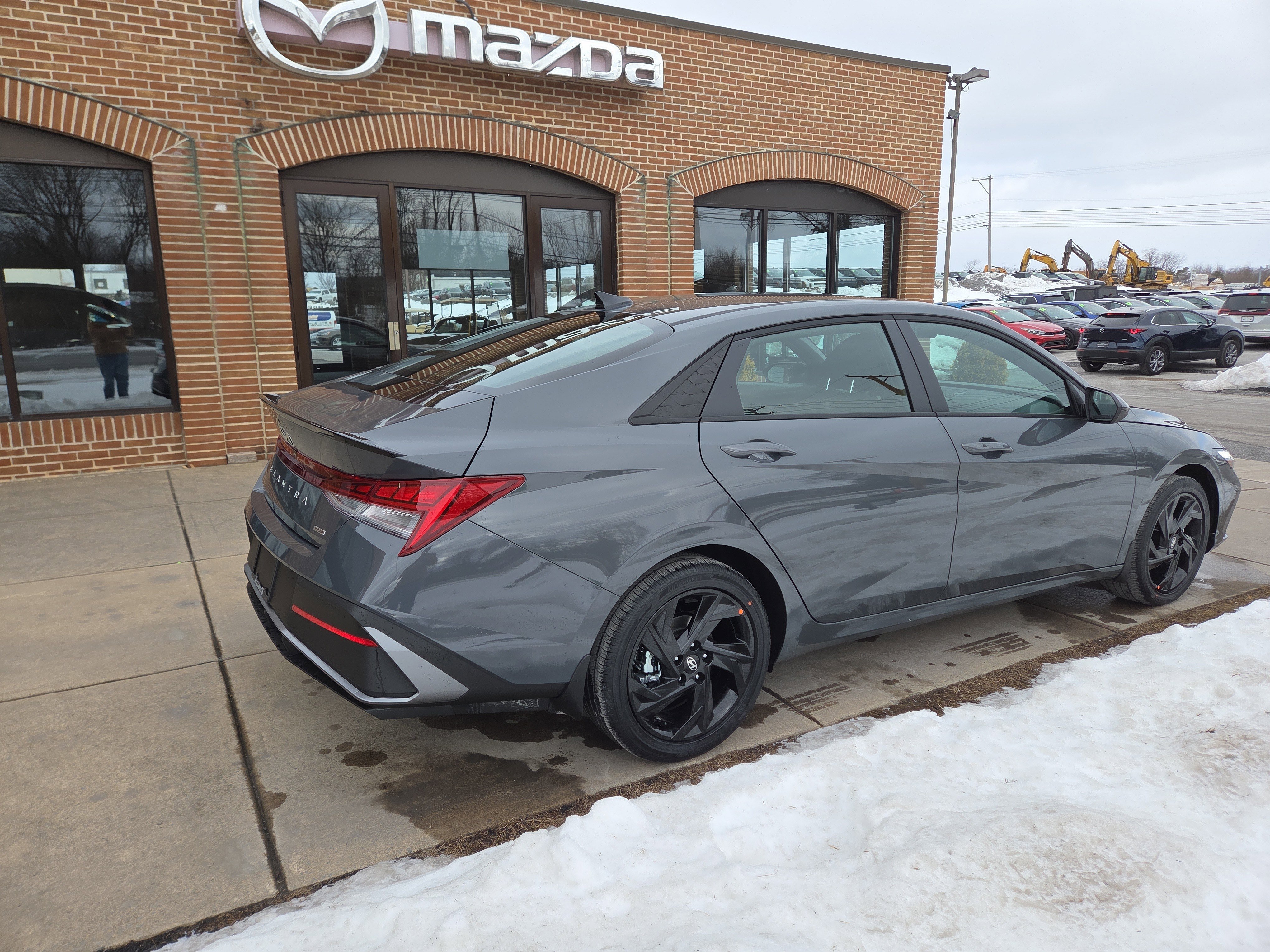 New 2026 Hyundai Elantra Sport image 3