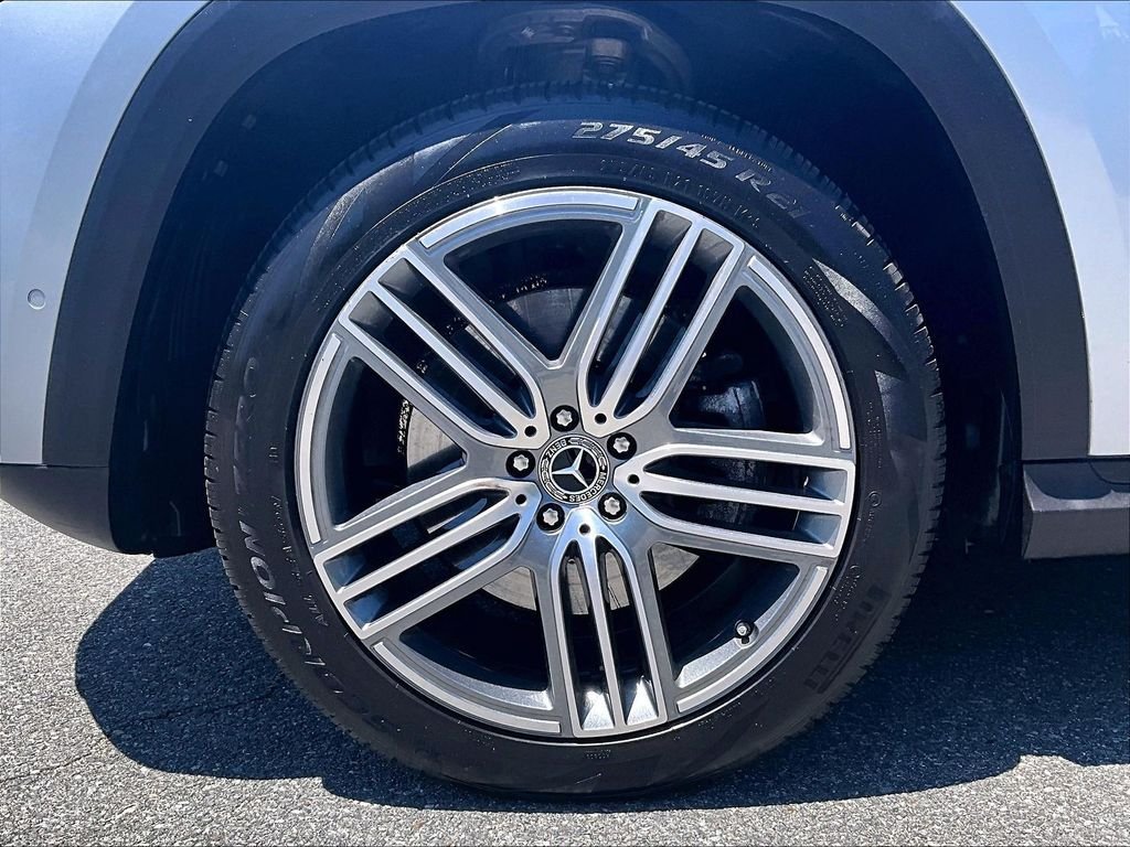 Used 2025 Mercedes-Benz GLS 450 4MATIC image 7