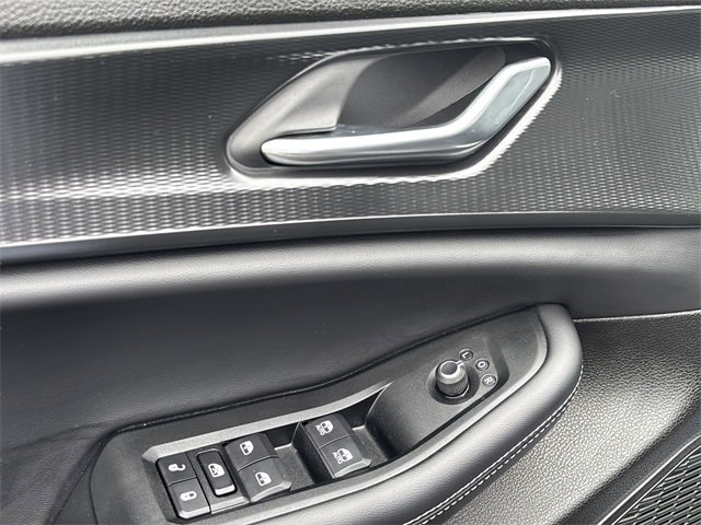 Certified 2025 Jeep Grand Cherokee Laredo X w/ Luxury Tech Group I image 17