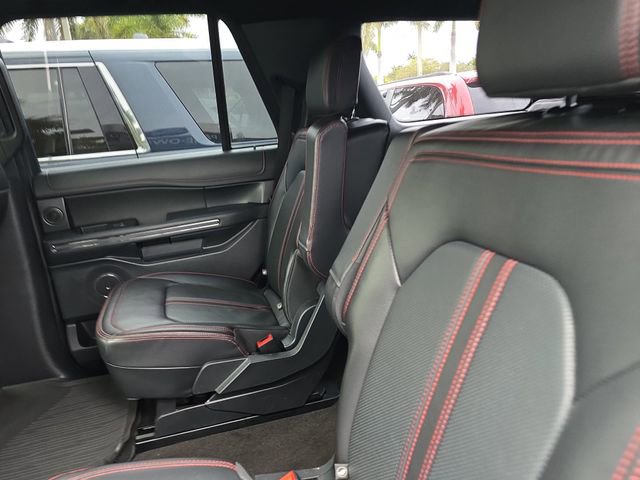 Used 2022 Ford Expedition Limited image 15