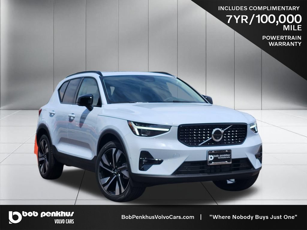 New 2026 Volvo XC40 B5 Plus w/ Climate Package AWD/4WD image 1