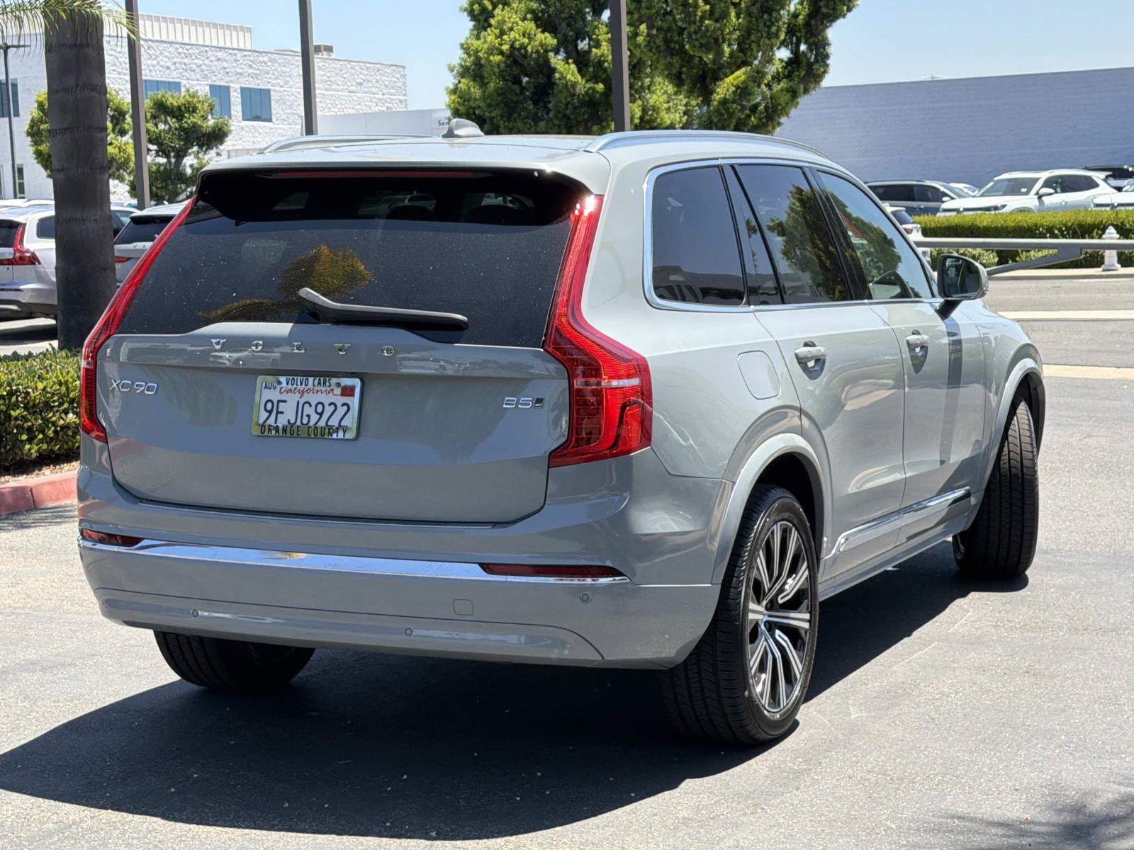 Certified 2024 Volvo XC90 B5 Core w/ Climate Package AWD/4WD image 5