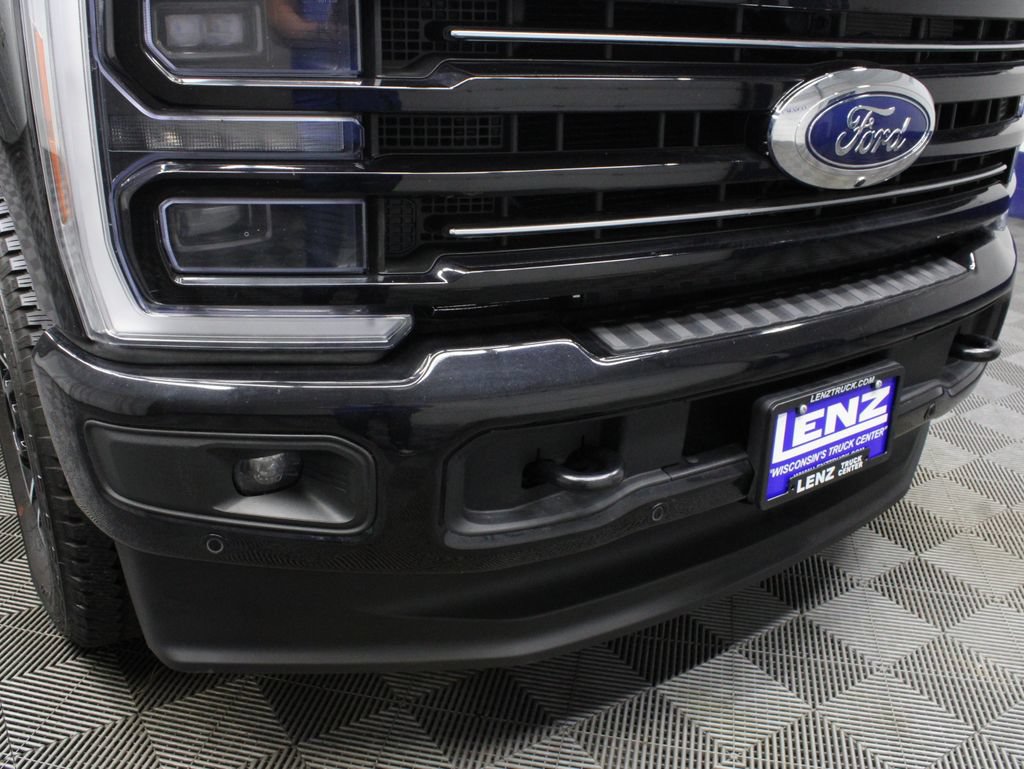 Used 2026 Ford F250 Platinum w/ FX4 Off-Road Package AWD/4WD image 60