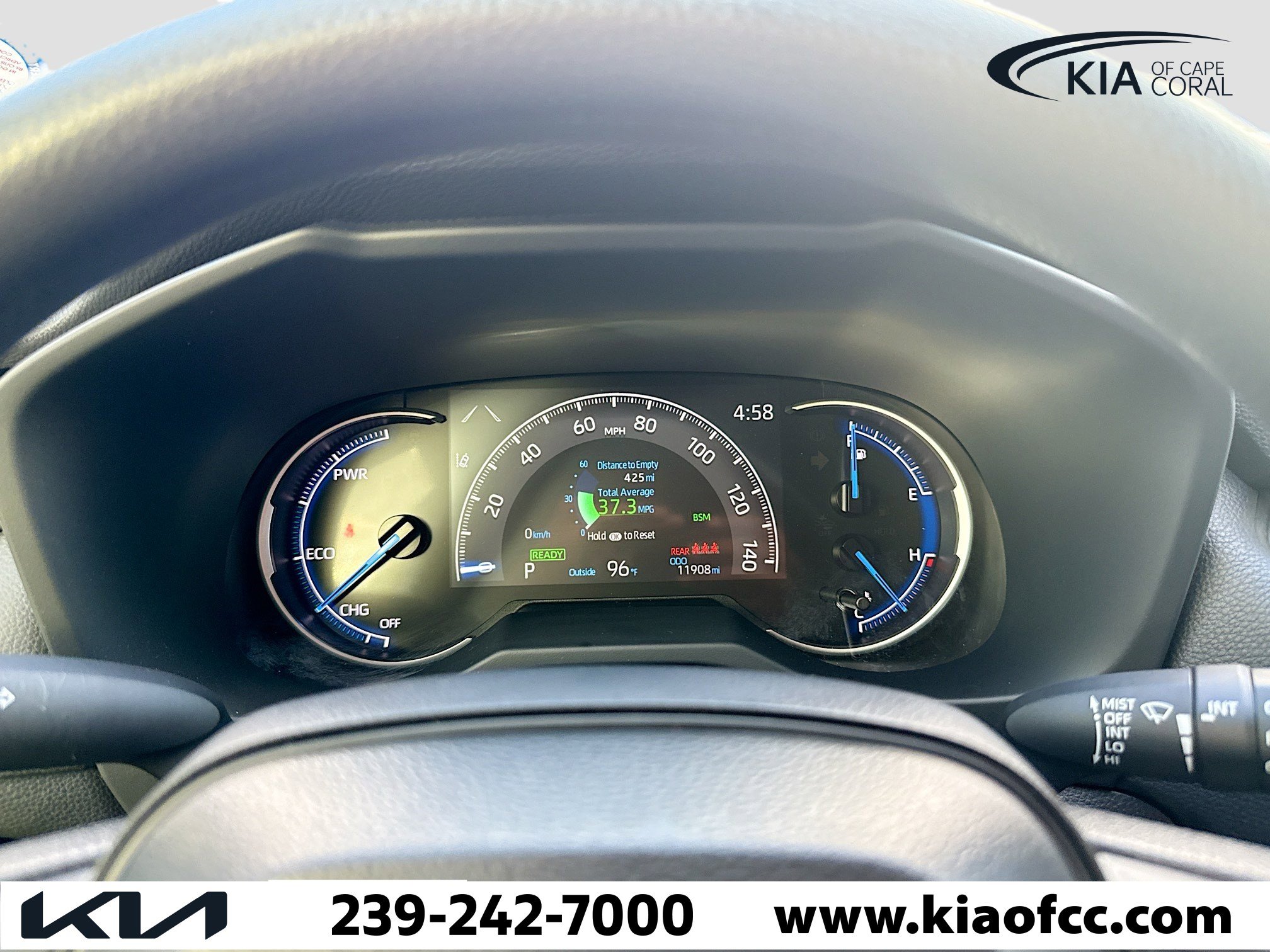 Used 2025 Toyota RAV4 XLE w/ Convenience Package image 40