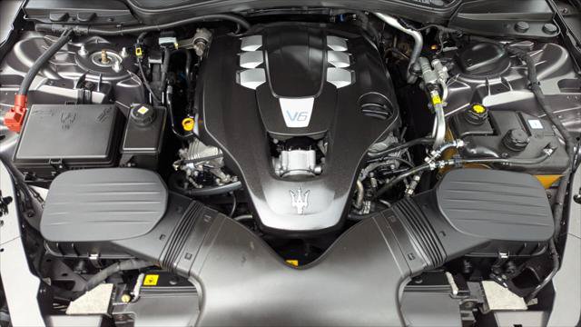 Used 2015 Maserati Ghibli RWD image 29