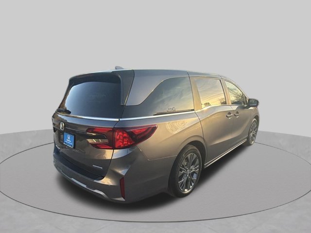 Certified 2026 Honda Odyssey Touring image 6
