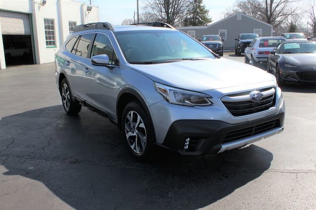 Used 2021 Subaru Outback Limited XT AWD/4WD image 17