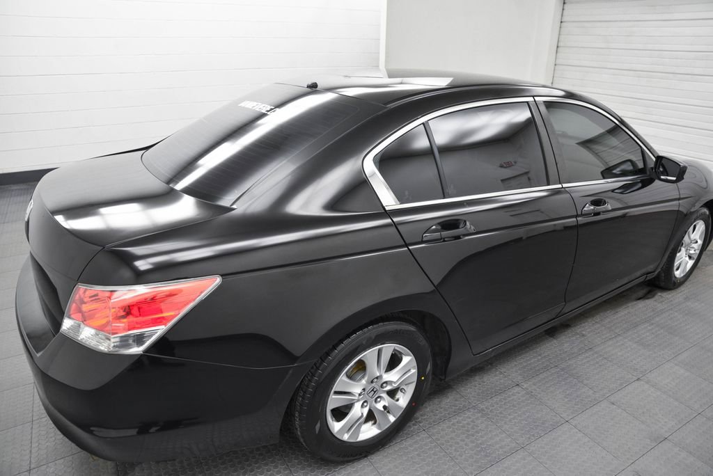 Used 2010 Honda Accord LX-P image 8