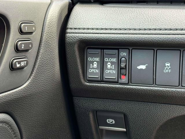 Used 2026 Honda Odyssey EX-L image 19