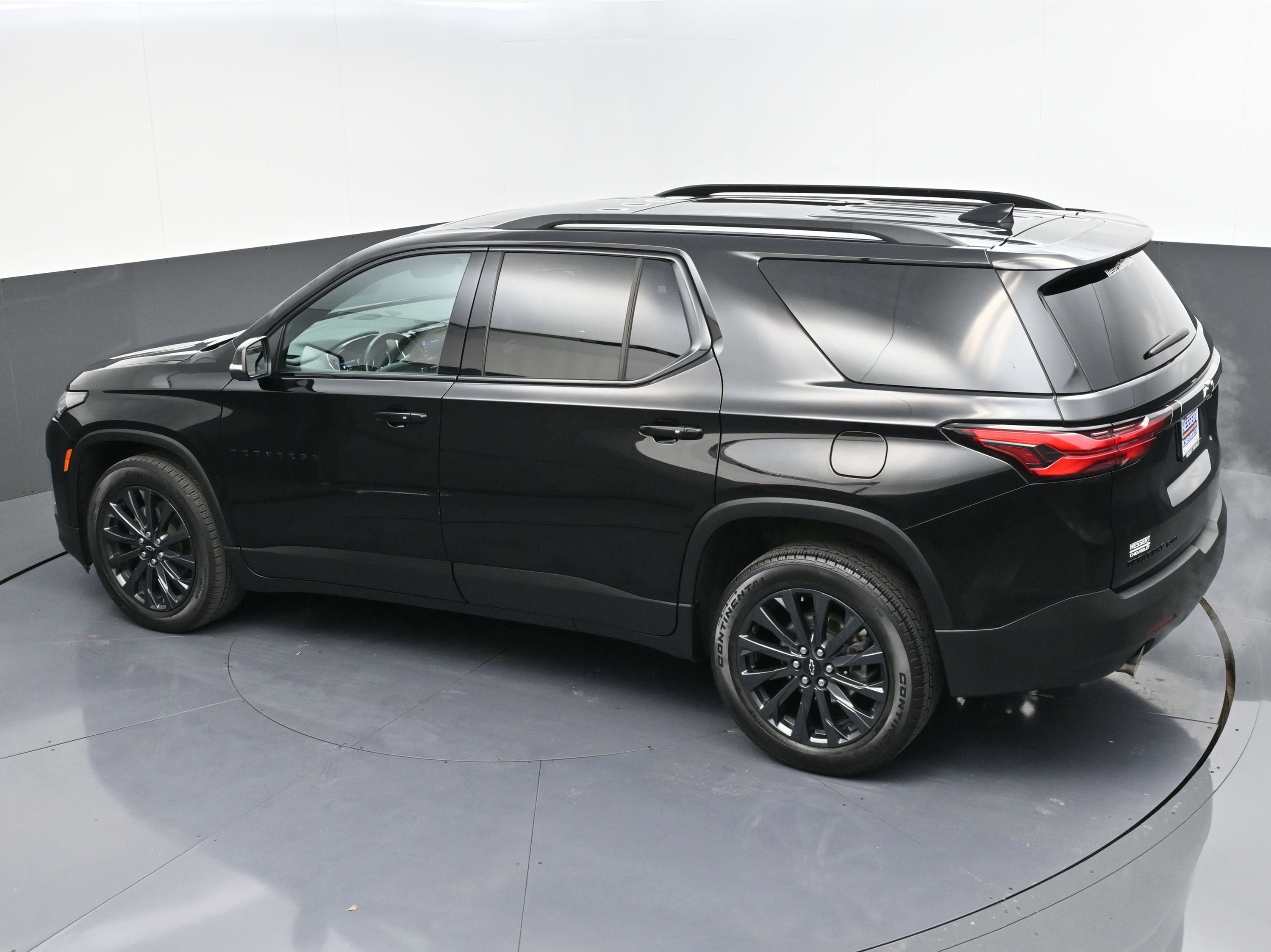 Certified 2023 Chevrolet Traverse RS w/ LPO, Floor Liner Package AWD/4WD image 53