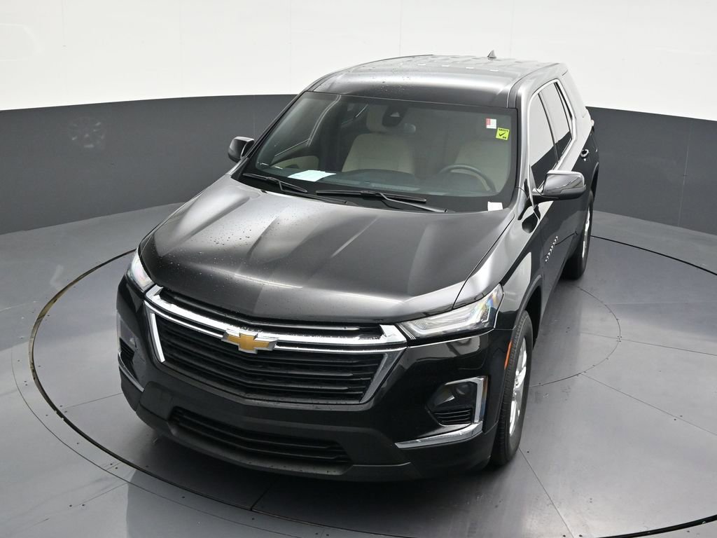 Used 2023 Chevrolet Traverse LS image 22