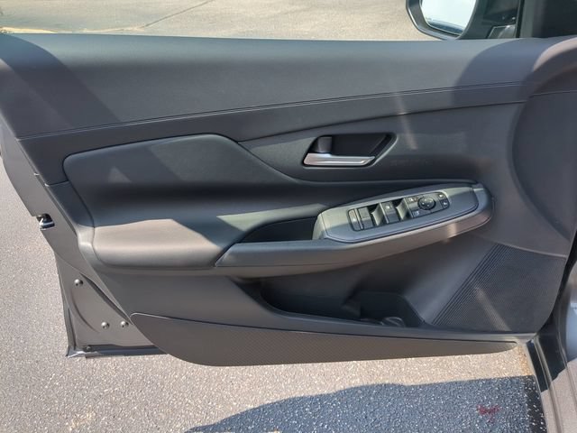 New 2026 Nissan Sentra SV w/ Floor Mat Package FWD image 11