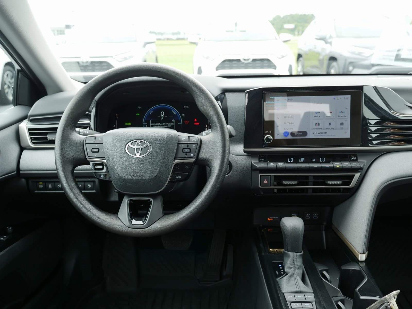 Used 2025 Toyota Camry LE image 15