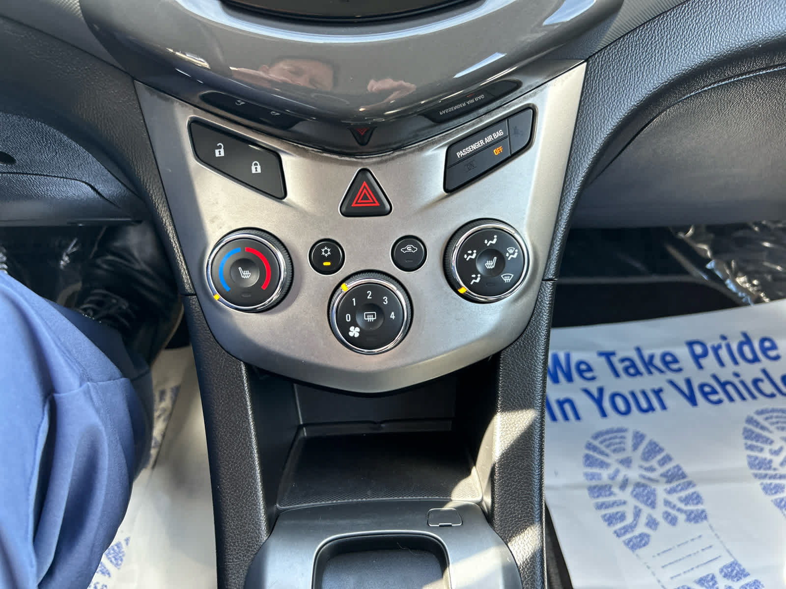 Used 2014 Chevrolet Sonic LTZ FWD image 18
