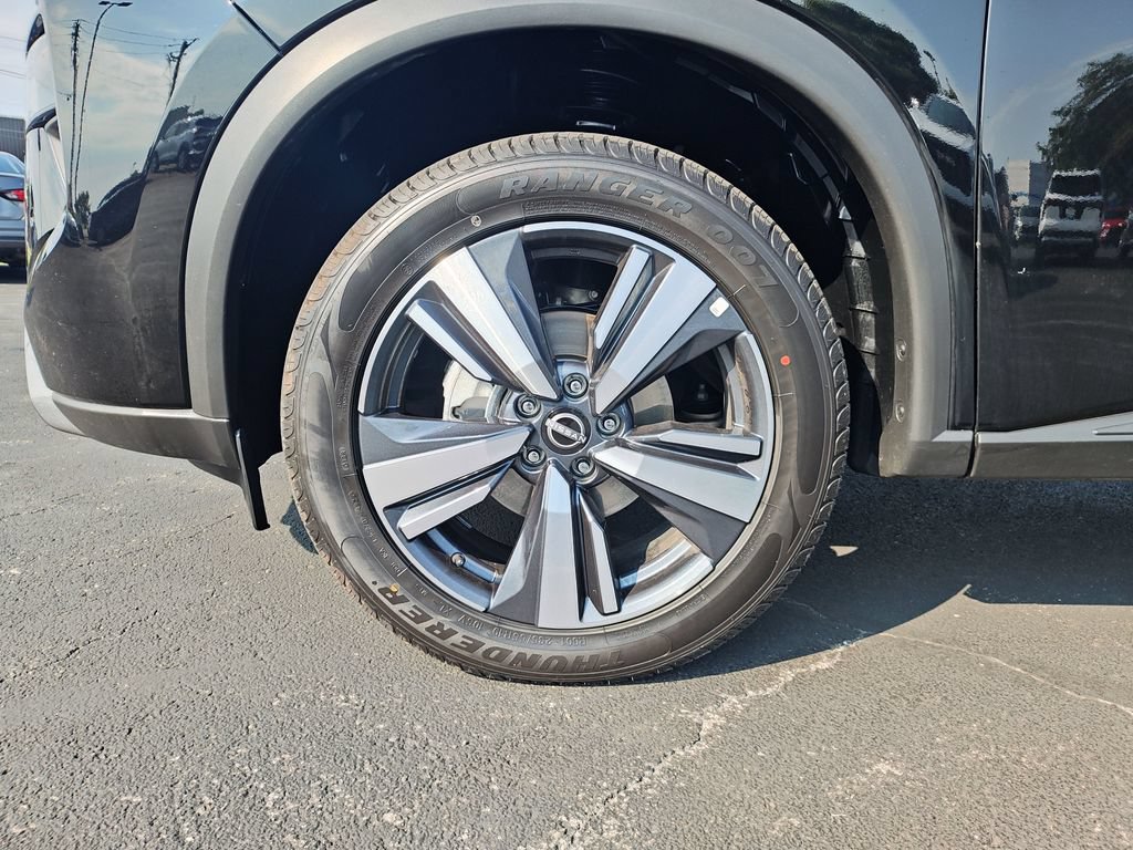 Used 2026 Nissan Rogue SL AWD/4WD image 10