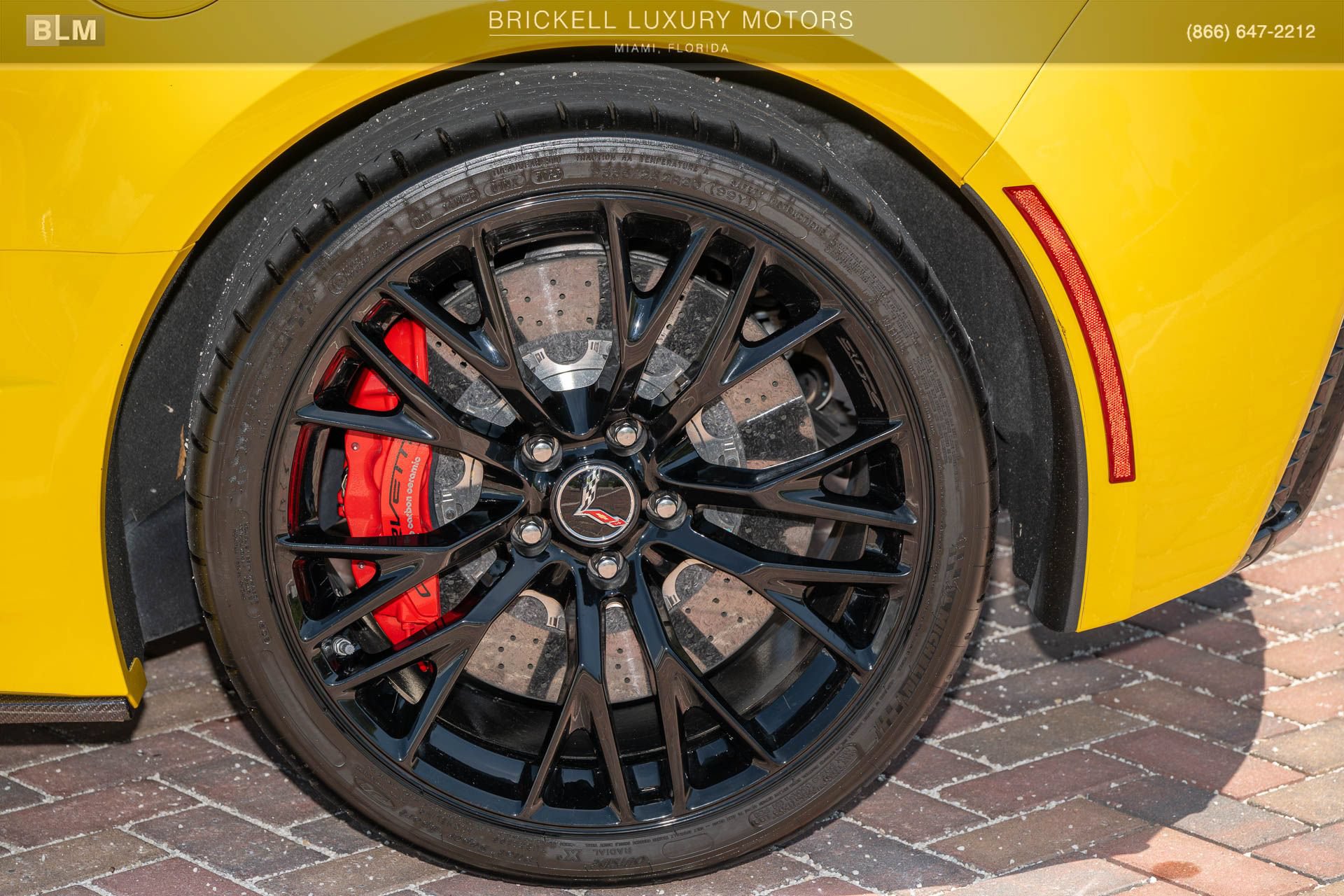 Used 2015 Chevrolet Corvette Z06 w/ 3LZ Preferred Equipment Group RWD image 37