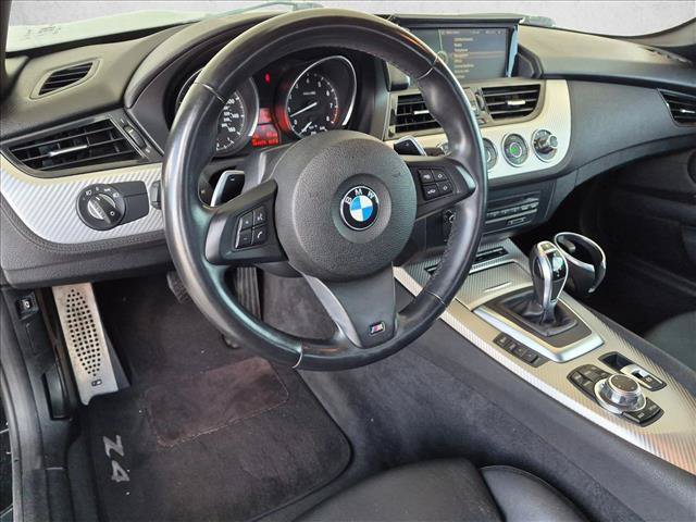 Used 2016 BMW Z4 sDrive35i RWD image 10