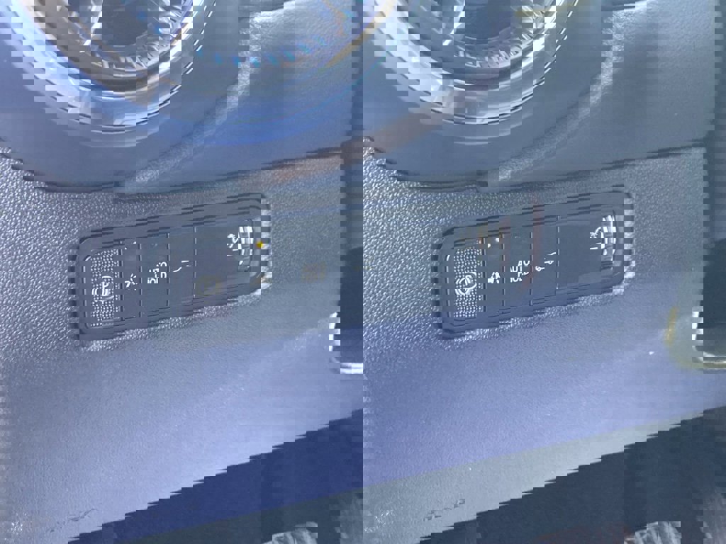 New 2026 Chevrolet Equinox EV LT image 20