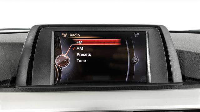 Used 2016 BMW 320i xDrive Sedan AWD/4WD image 30