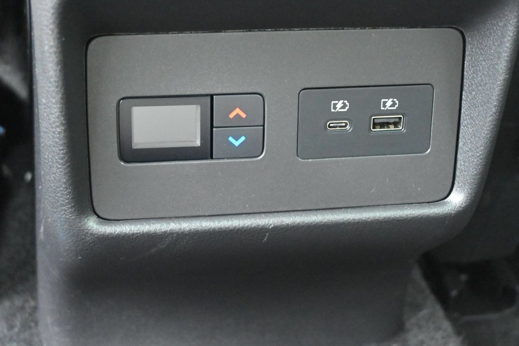 Used 2023 Nissan Rogue SL w/ SL Premium Package FWD image 20